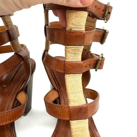 Frye Suzie Gladiator Leather Sandal Heels Cognac Brown
Womens Size 8 Strappy - Picture 11 of 14